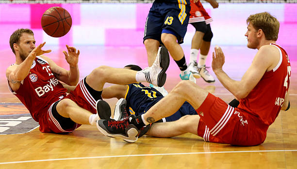 秀中以探花 秀中以探花