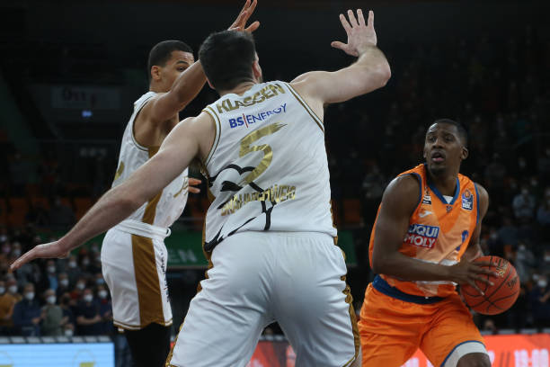 球已到位 球已到位